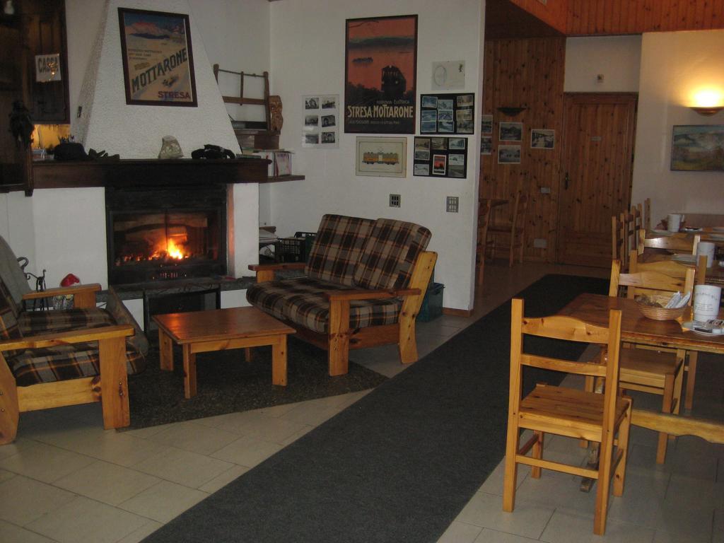 Albergo Casa Della Neve Stresa Exteriér fotografie